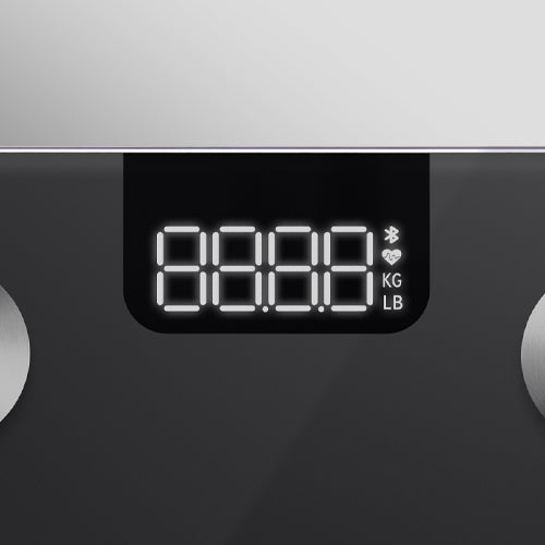 DIGITAL DISPLAY | The LED display brightly and clearly shows your weight and other vital metrics. The screen is flush to the surface of the scale providing a sleek look.