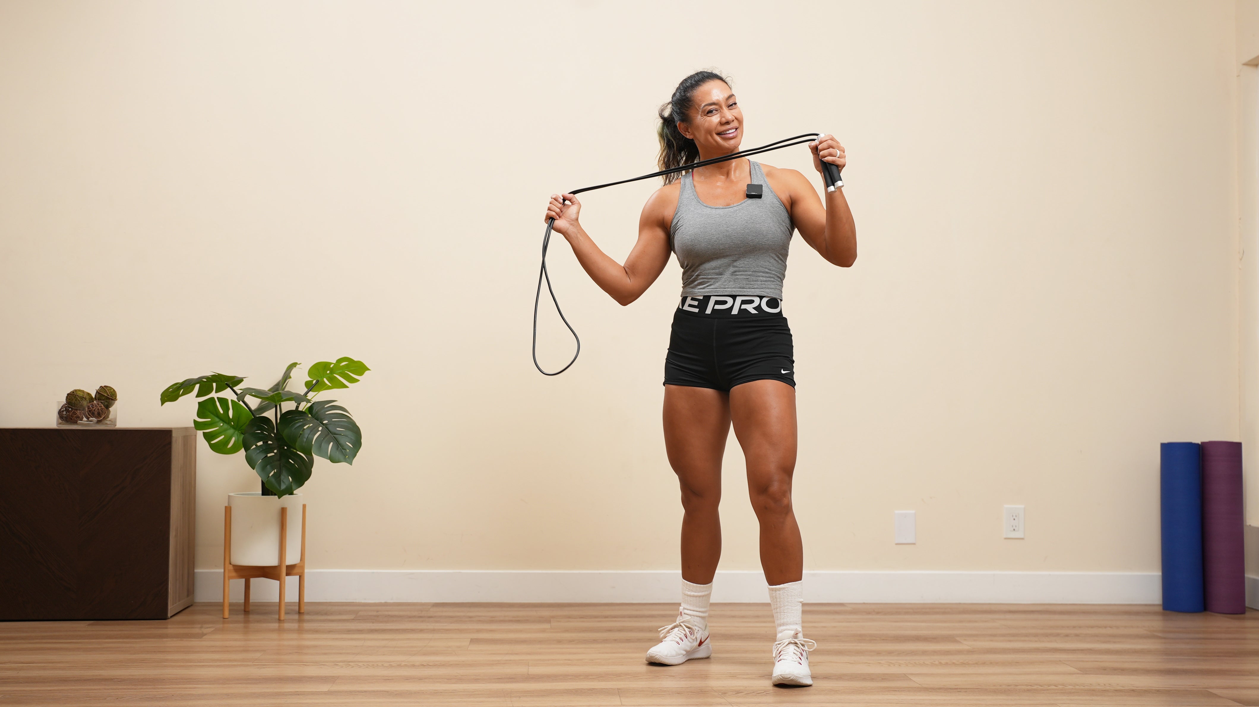 10-Minute Weighted Jump Rope Workout | Sunny Health & Fitness