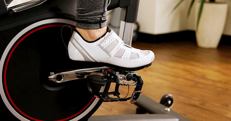 Chaussures de cyclisme Peloton taille UK 5 EU38 CRAMPONS vélo Chaussures de cyclisme Peloton taille UK 5 EU38 CRAMPONS vélo