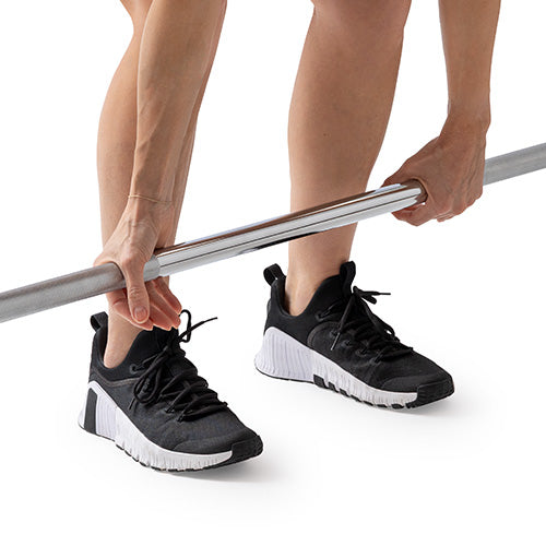 Extra Grip Space | Adds more hand placement flexibility across different lifts.