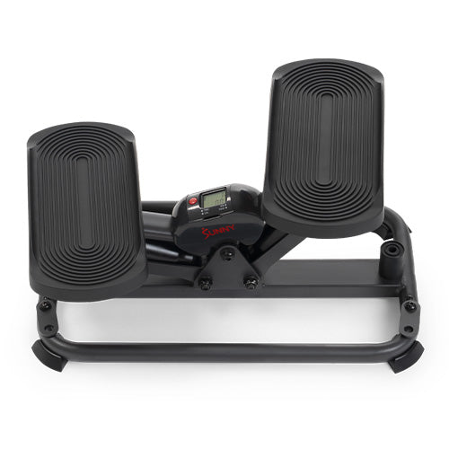 Natural Foot Position | Slightly outward pedal placement supports a more natural stance and easier control.

