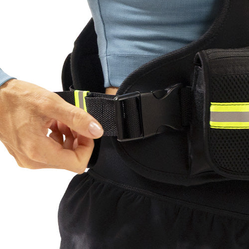 Secure Side-Strap Fit | Adjustable side webbing straps and quick-release buckles help keep the vest secure while you train.
