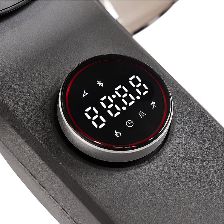 DIGITAL DIAL | The circular LCD dial displays Time, Distance, Level of Resistance, Speed, and Calories. Turn the dial to choose a level and press down to toggle between display functions.