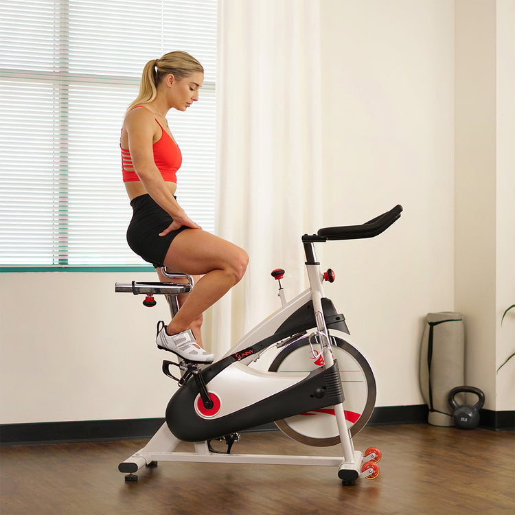 fitness pedal Premium Cycling Exercise Bike Indoor Fitness Belt Drive Clipless Pedal