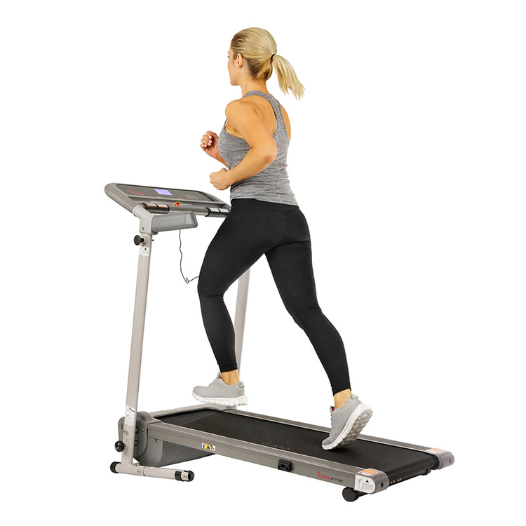 https://d274lp0twlkzz.cloudfront.net/Product%20Video/Product%20Demo-White%20BG/SF-T7942_Foldable_Walking_Compact_Treadmill_Demonstration.mp4